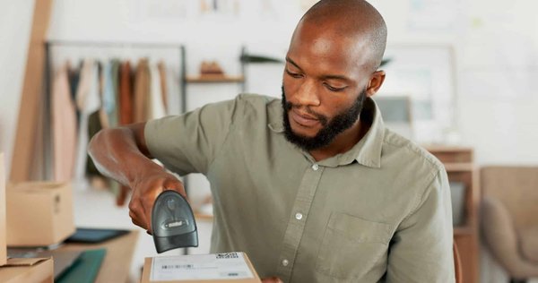 Quelles méthodes de gestion des stocks les entreprises de commerce électronique peuvent-elles adopter pour minimiser les ruptures de stock ?